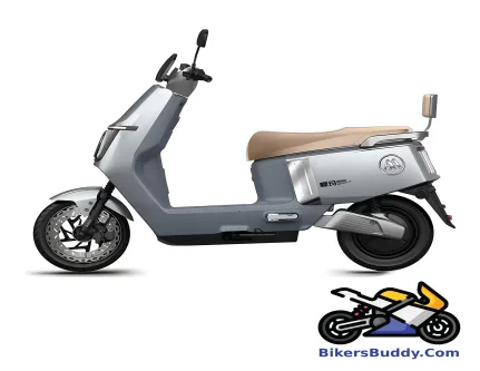 Aima A715 motorcycle