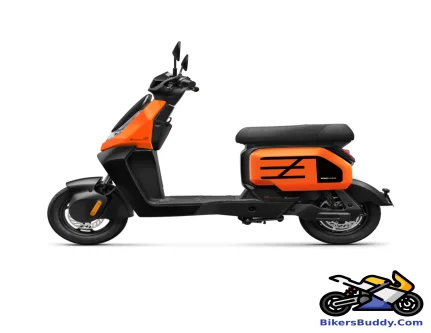 Click to view images and colors Zeeho AE2