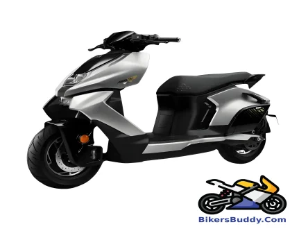 Zeeho AE8 motorcycle